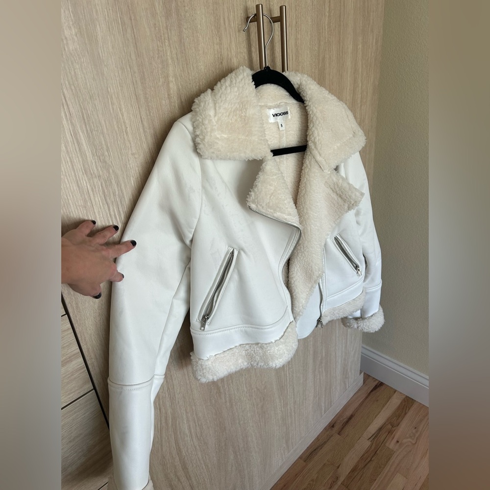 VIGOSS White Faux Shearling leather moto Jacket